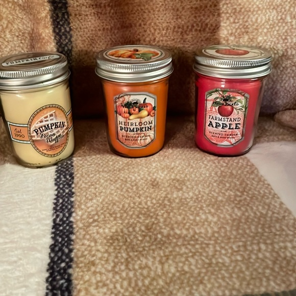 Bath & Body Works Other - 3 Bath and Body Works home. Candles single wick NWT